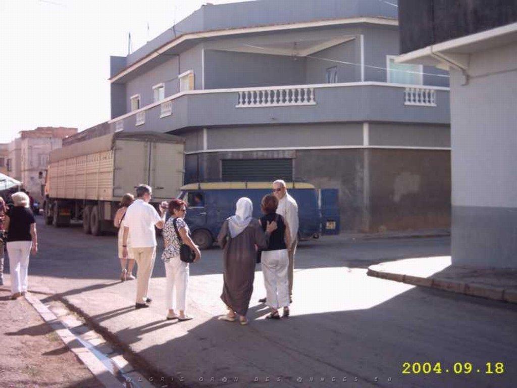 10 MARAVAL RUE JUBBA ET RUE ROLAND GARROS.JPG